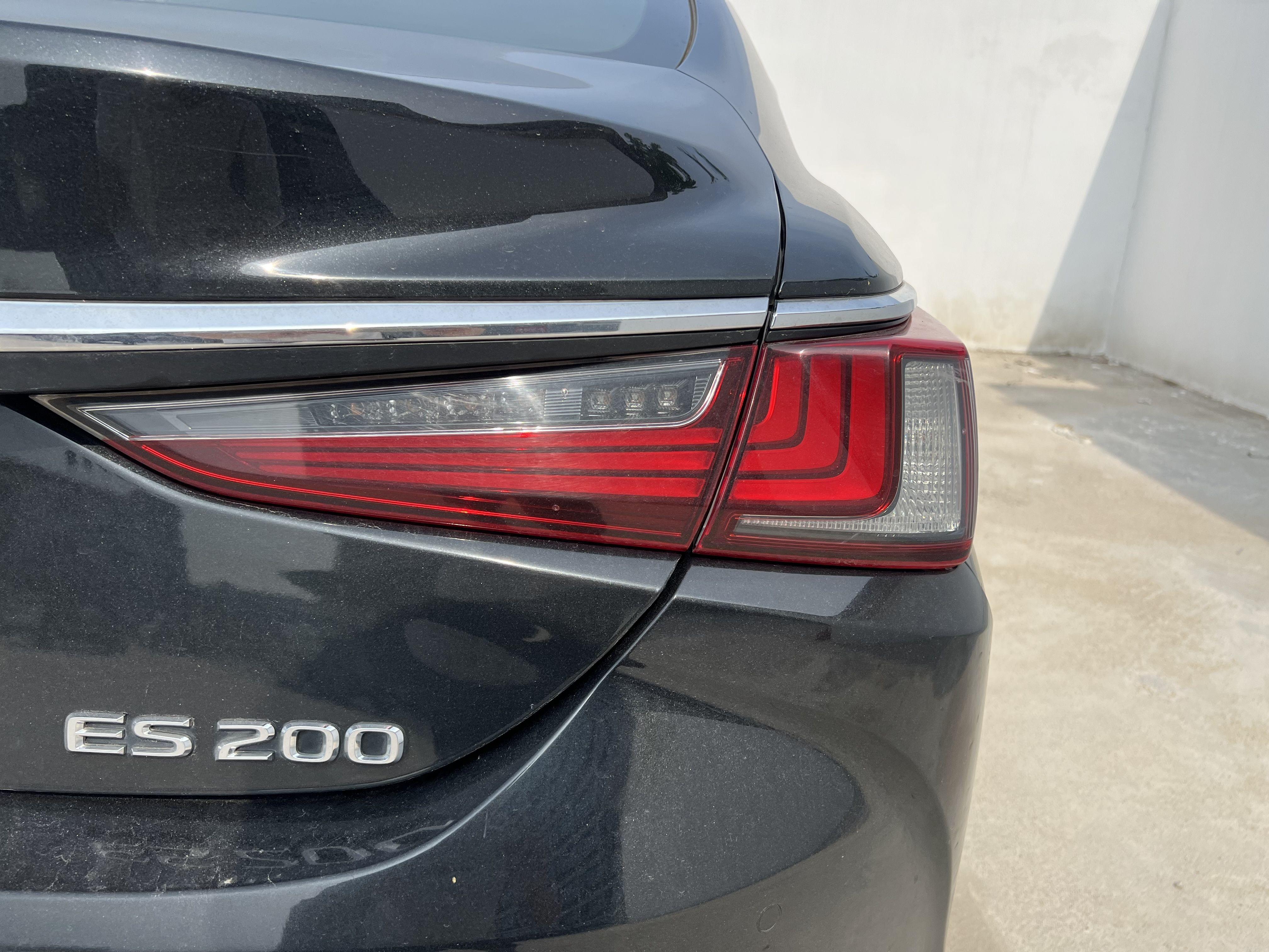 Lexus ES 2021 thumb 5