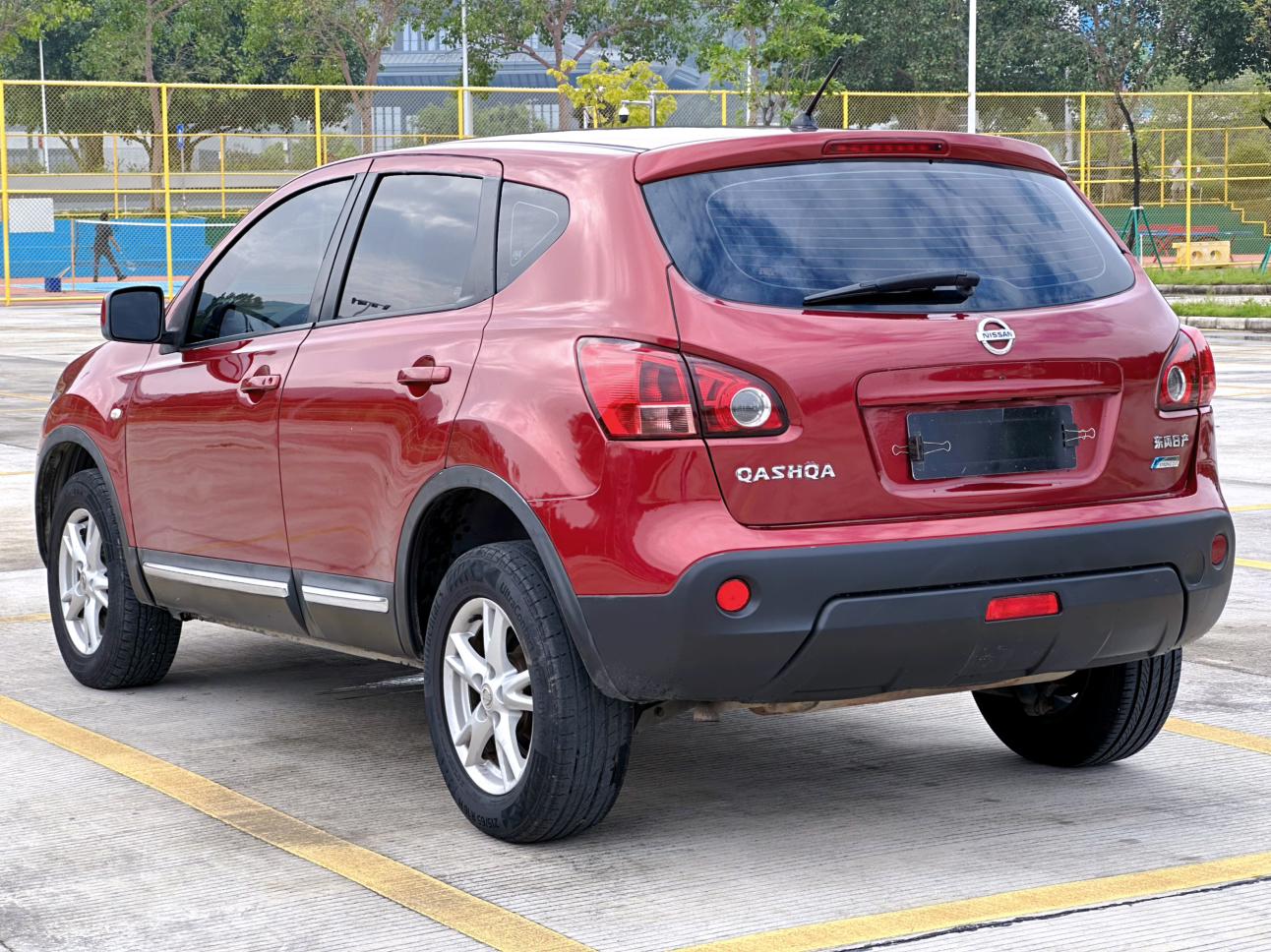 Nissan Qashqai+2 2008 thumb 3