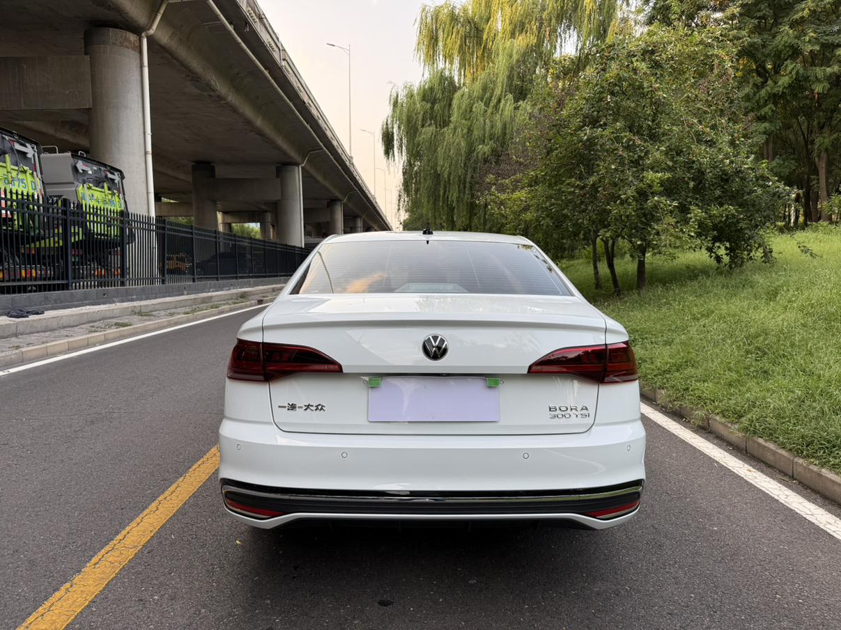 Volkswagen Bora 2024 thumb 2