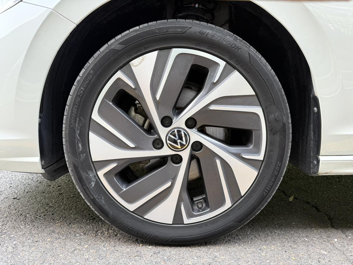 Volkswagen Bora 2024 thumb 5