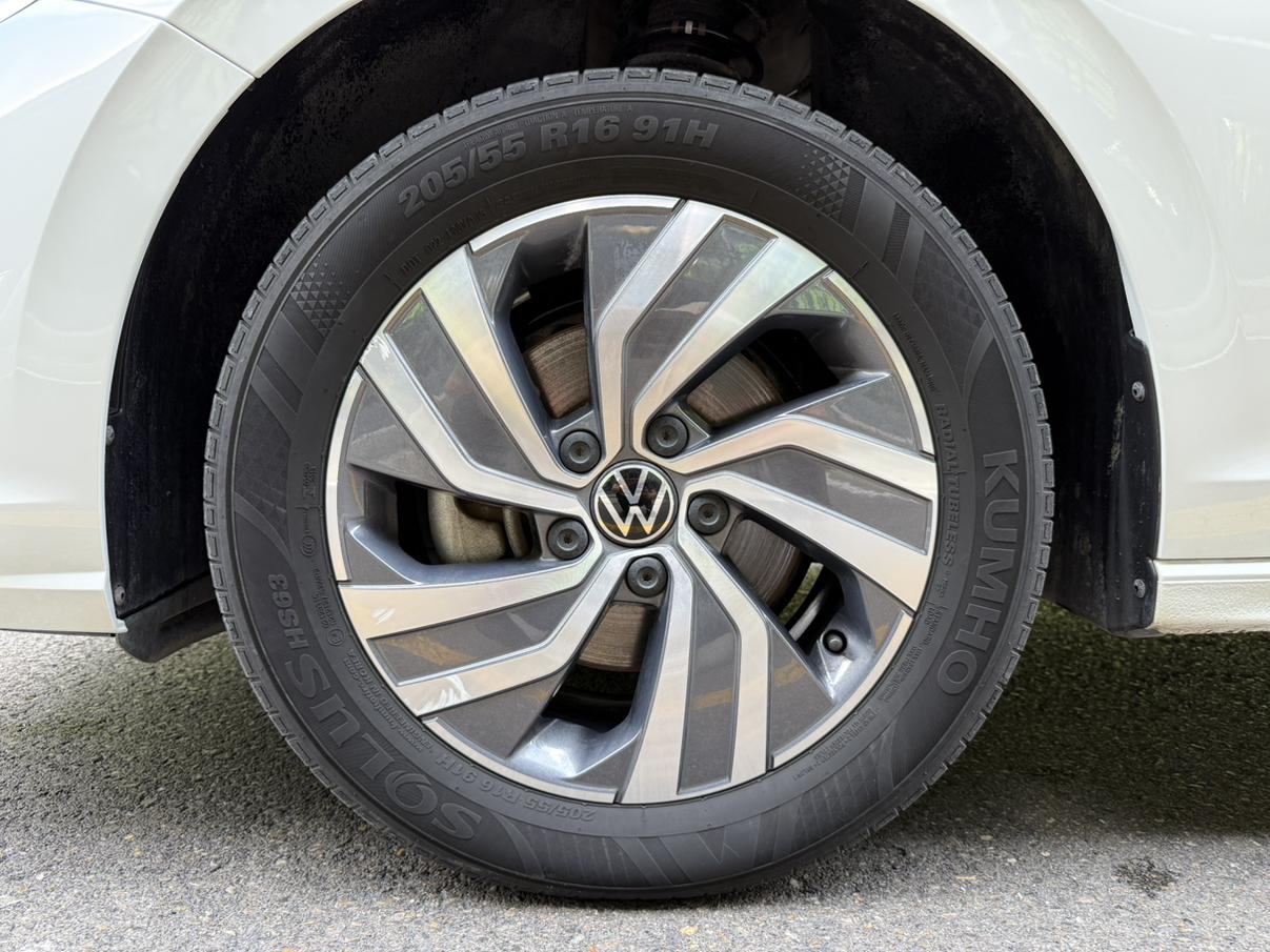 Volkswagen Bora 2024 thumb 5