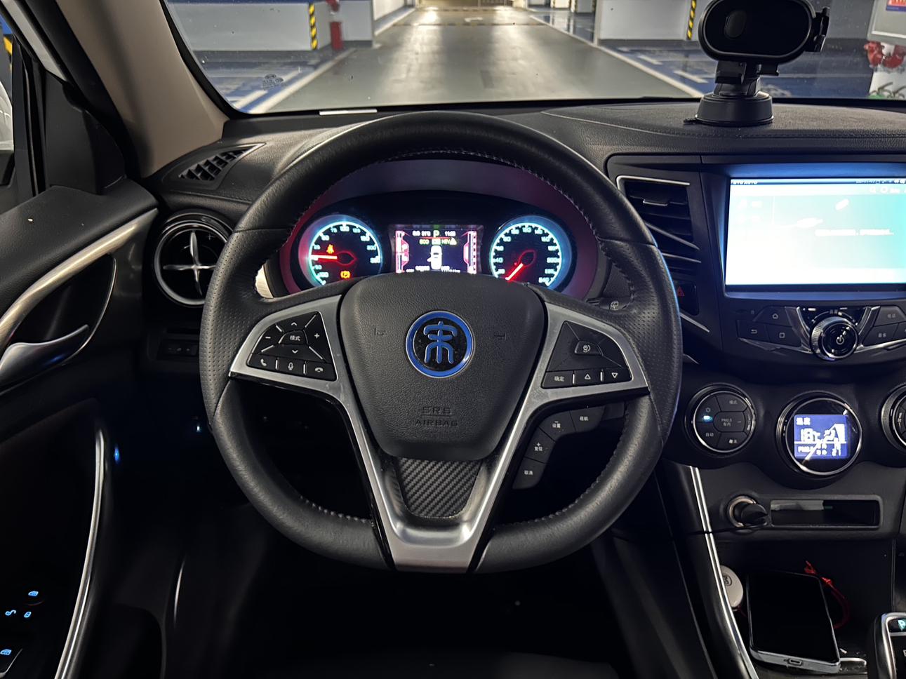 BYD Song 2017 thumb 9
