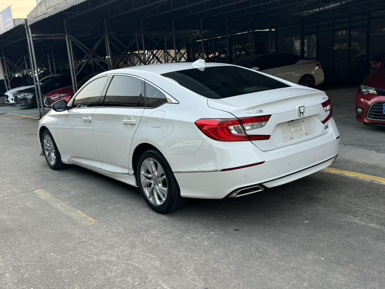 Honda Accord 2018 thumb 11