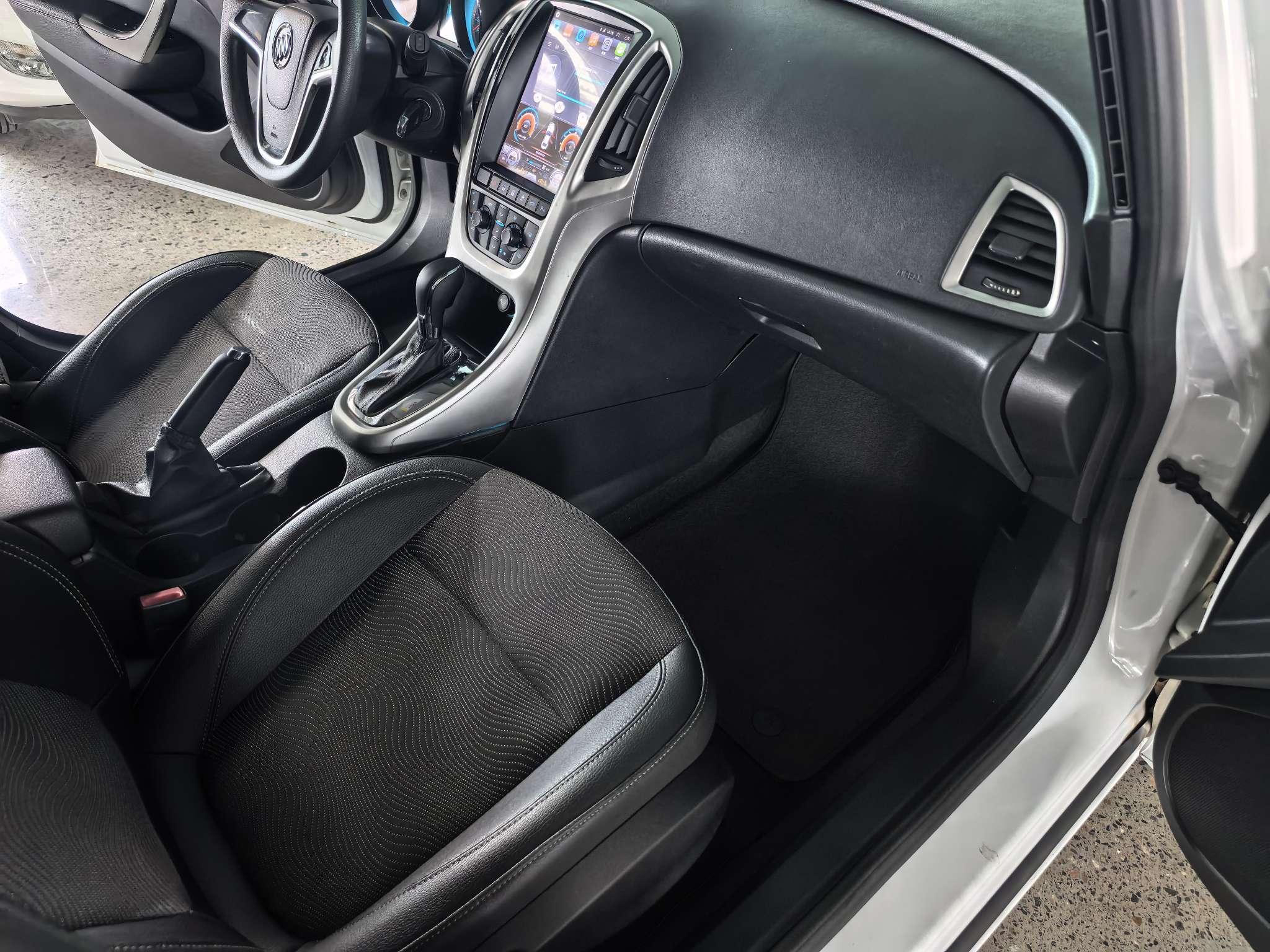 Buick Excelle 2014 thumb 4