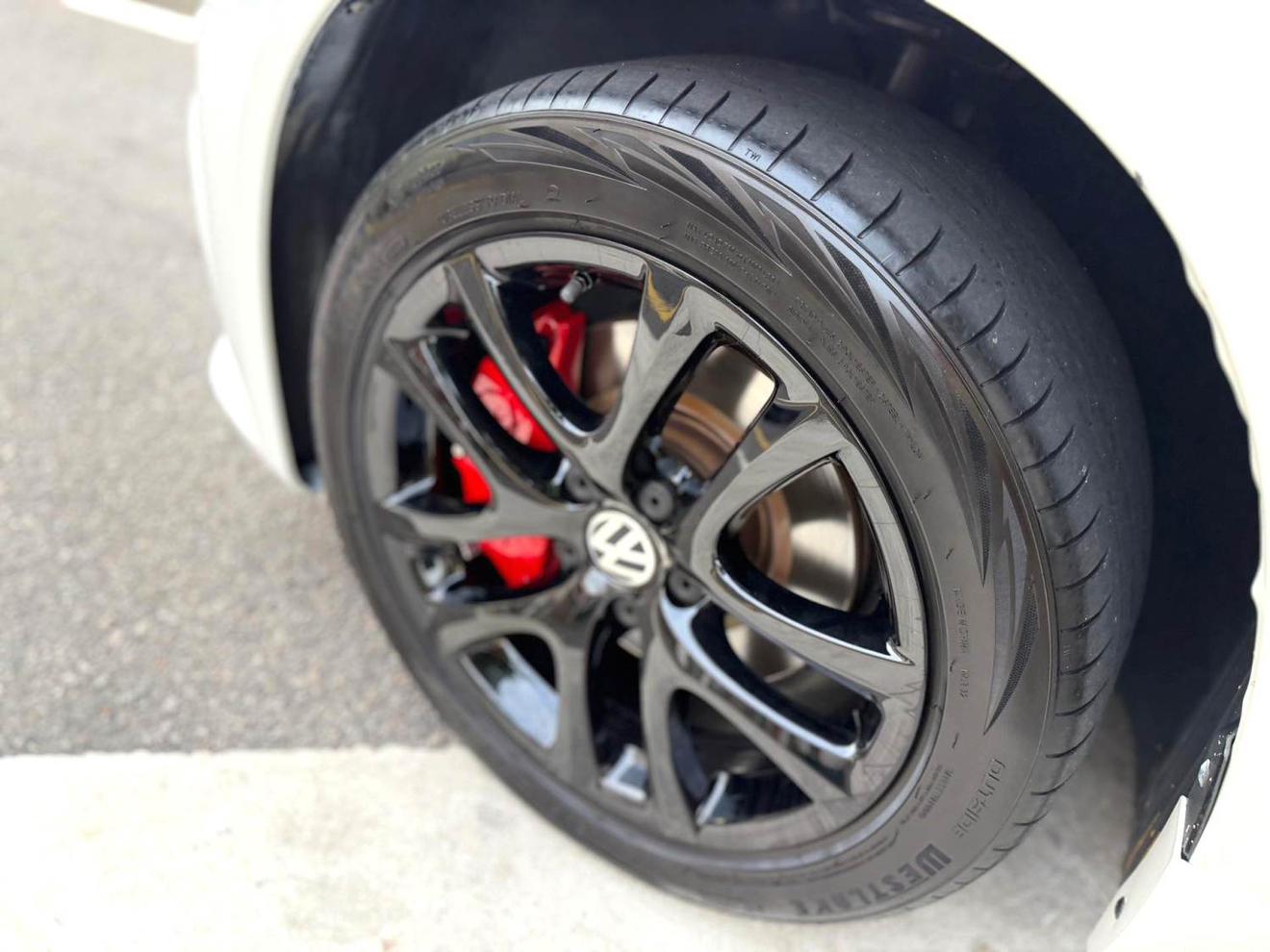 Volkswagen Scirocco 2011 thumb 5