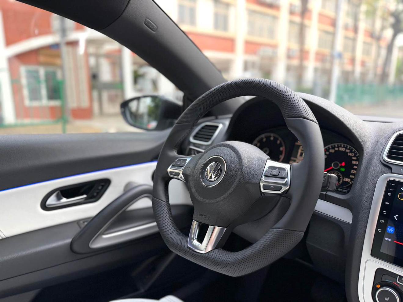Volkswagen Scirocco 2011 thumb 7