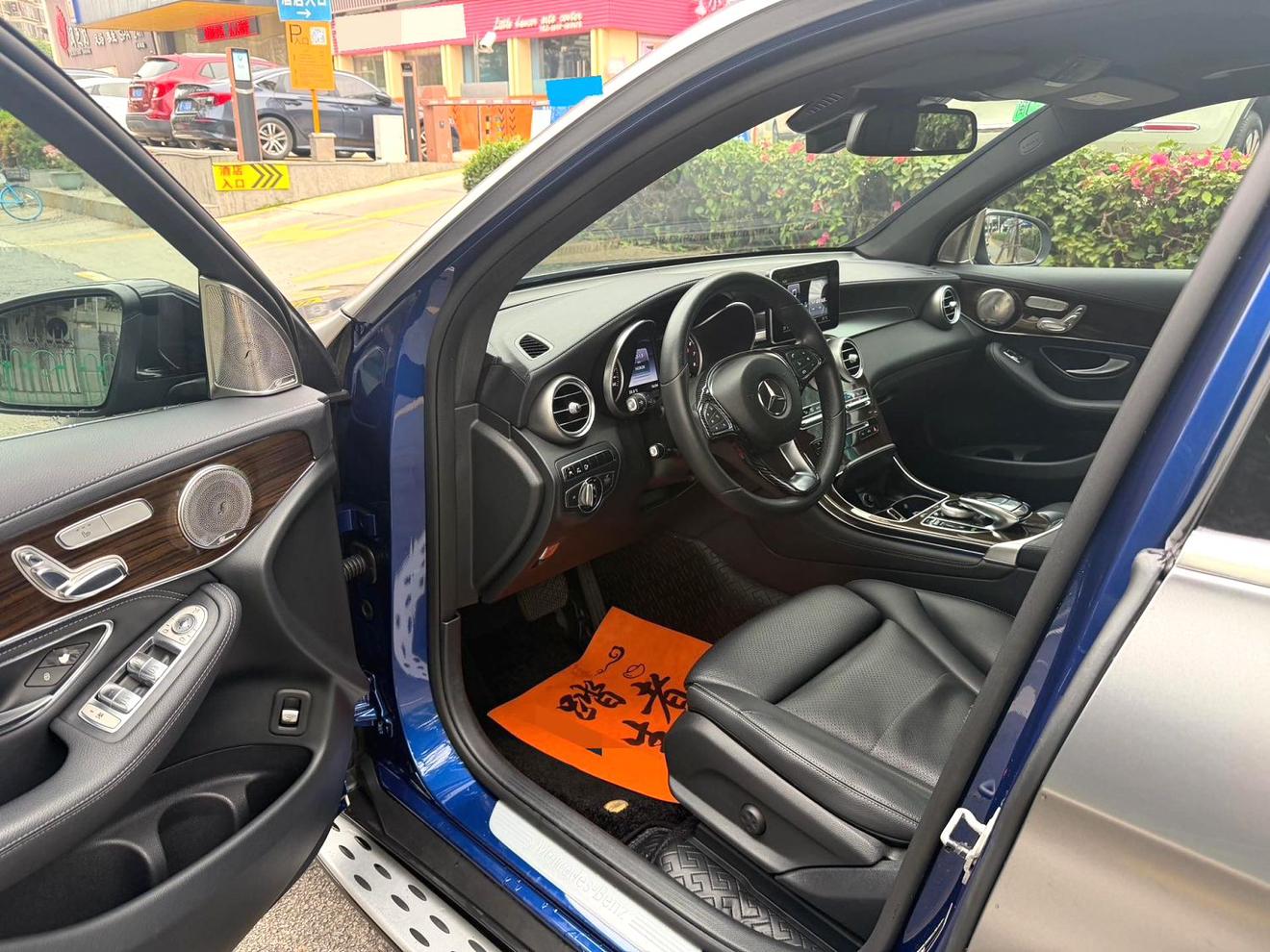 Mercedes-Benz GLC 2016 thumb 11