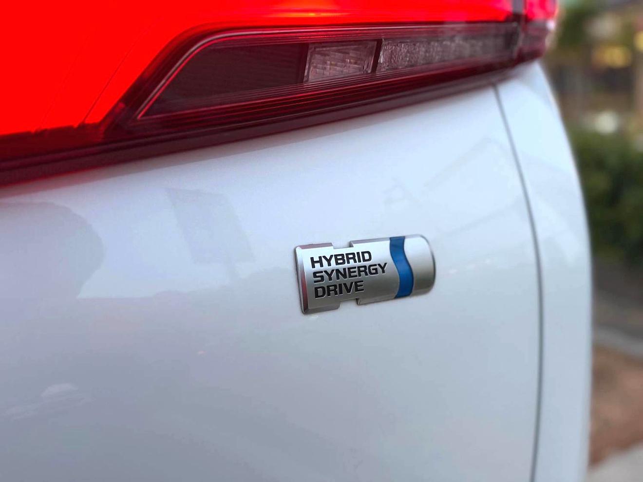 Toyota Alphard 2021 thumb 8