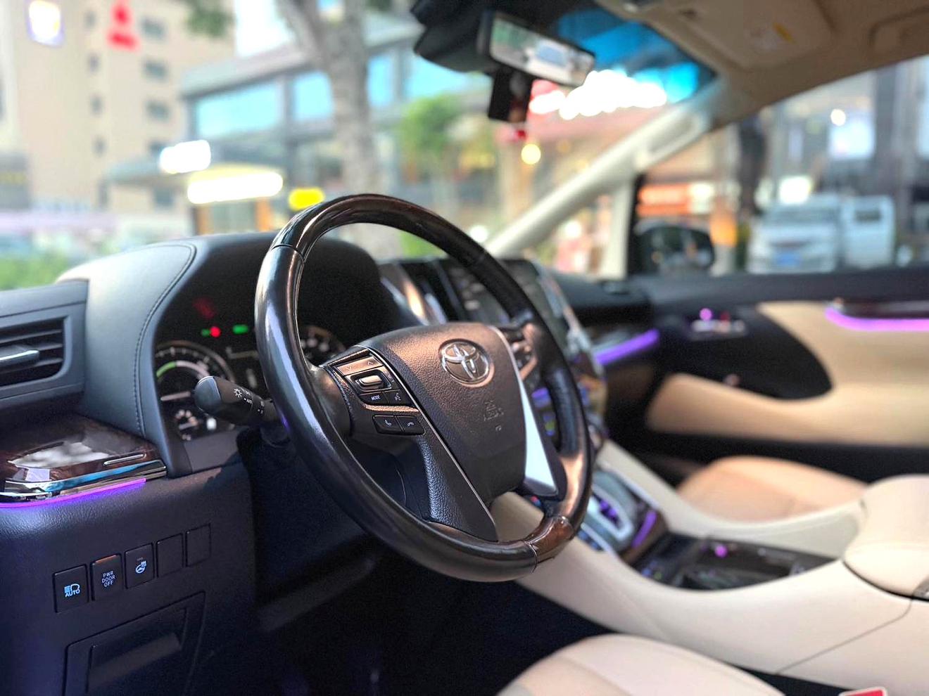 Toyota Alphard 2021 thumb 12