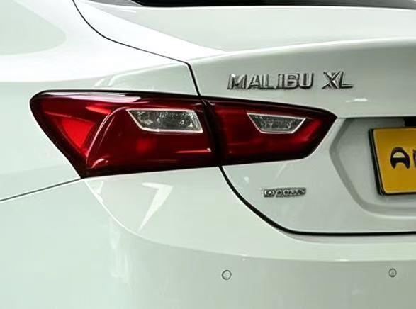 Chevrolet Malibu 2017 thumb 11