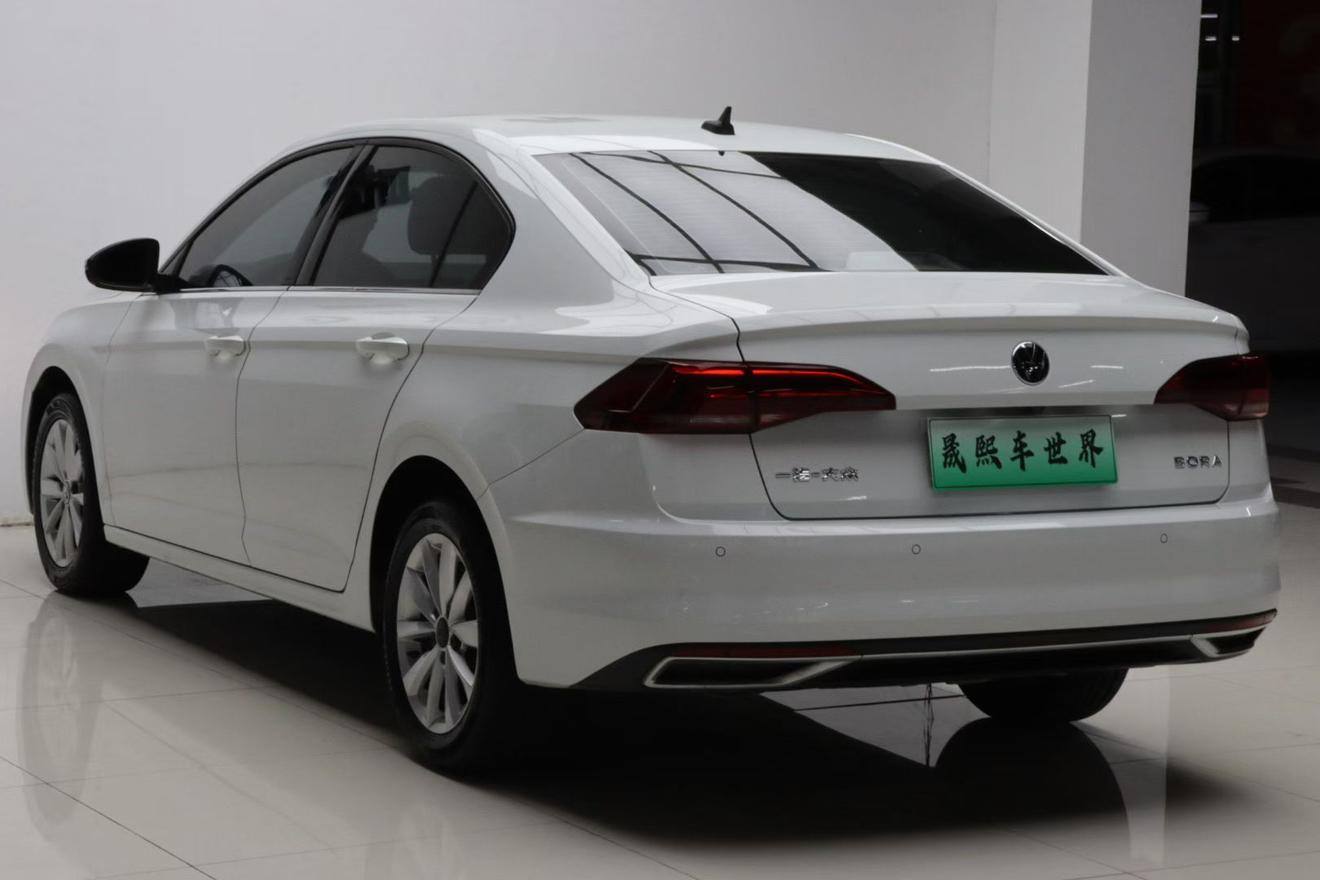 Volkswagen Bora 2021 thumb 2