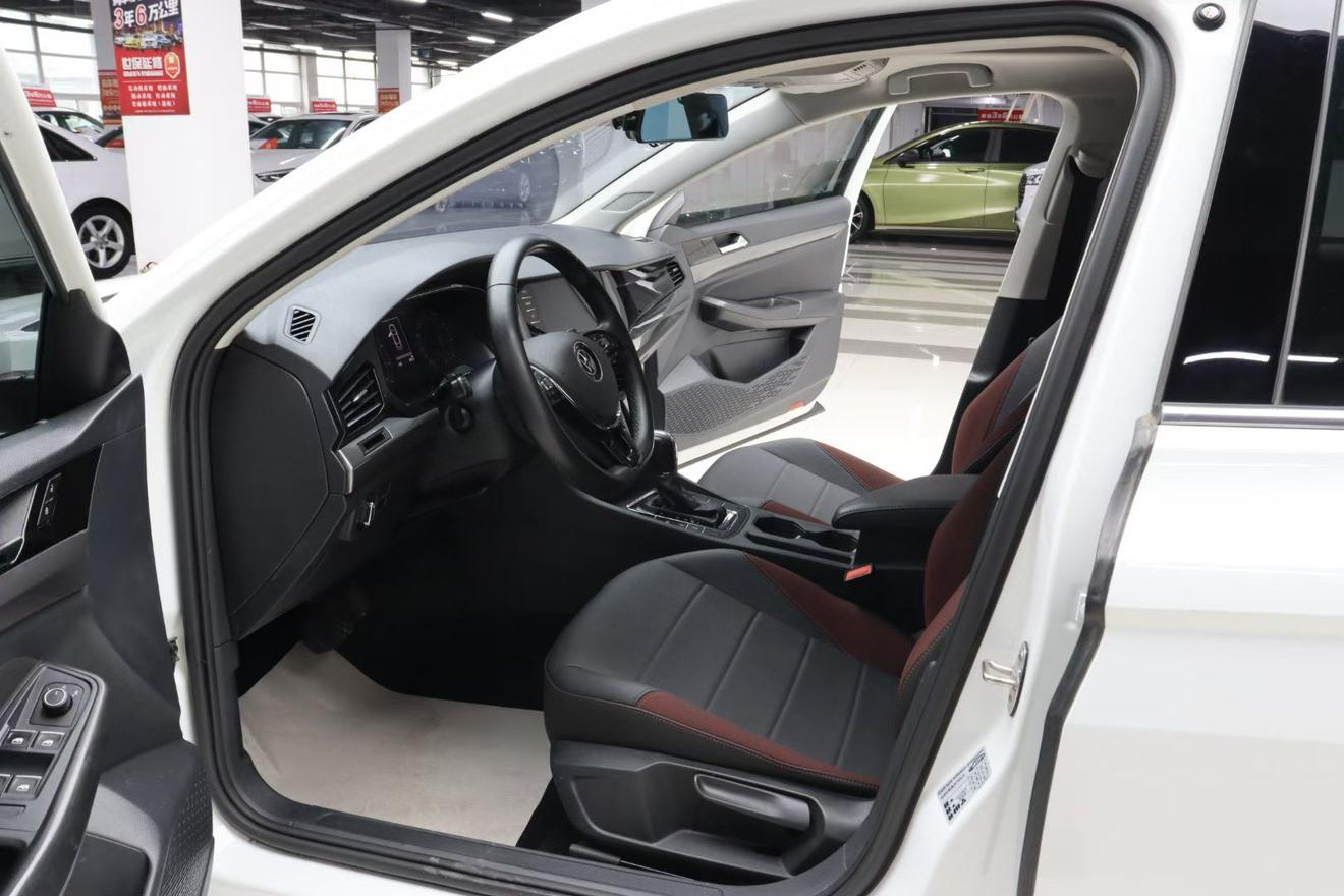 Volkswagen Bora 2021 thumb 7