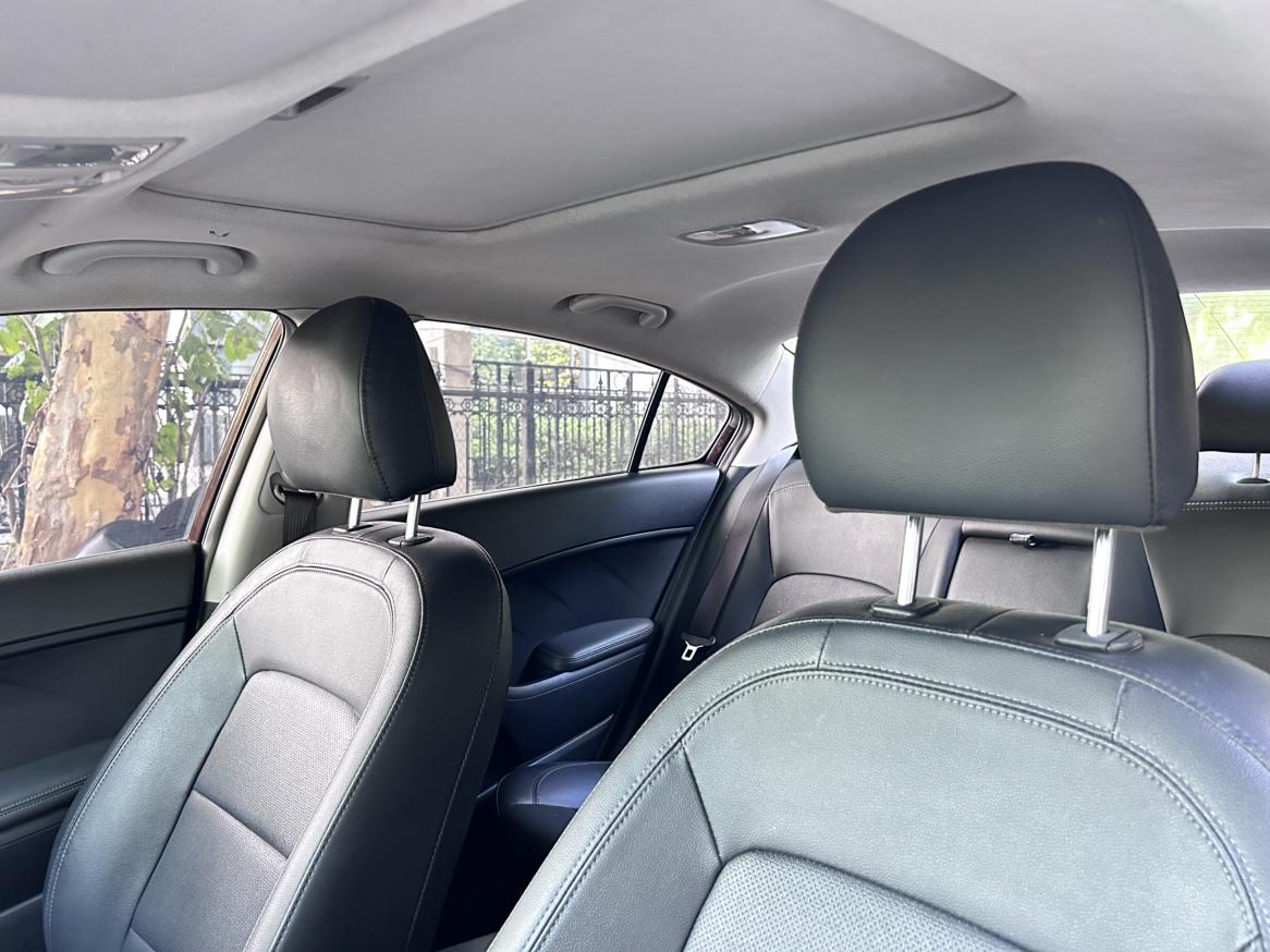 Kia K3 2015 thumb 11