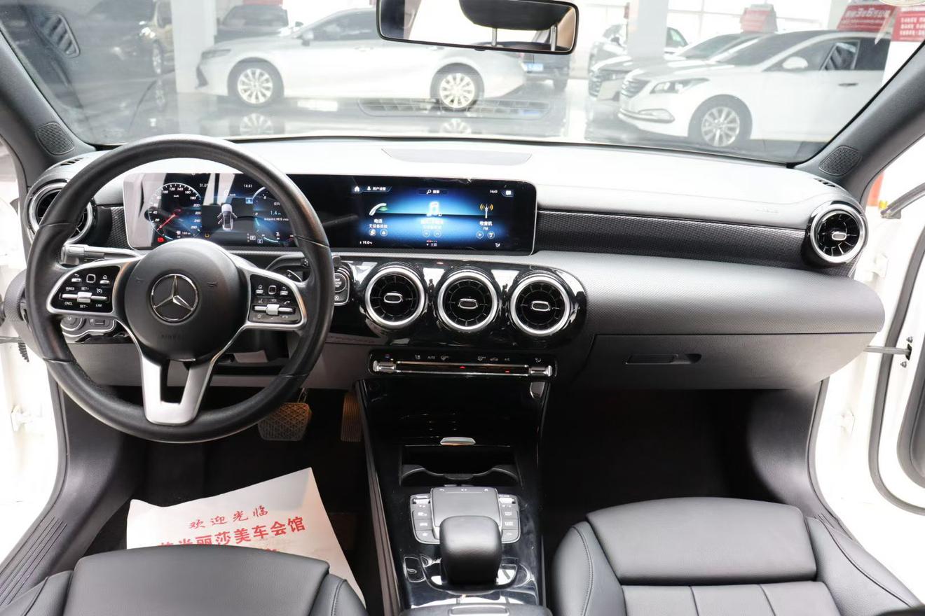 Mercedes-Benz A-Класс 2020 thumb 5