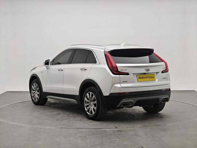 Cadillac XT4 2021 thumb 3