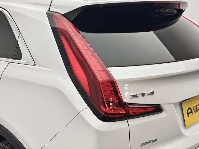 Cadillac XT4 2021 thumb 11