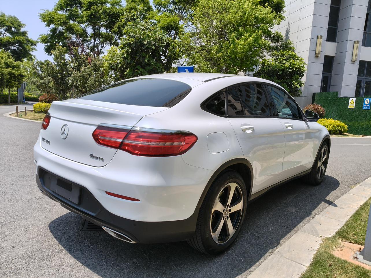 Mercedes-Benz GLC 2019 thumb 4