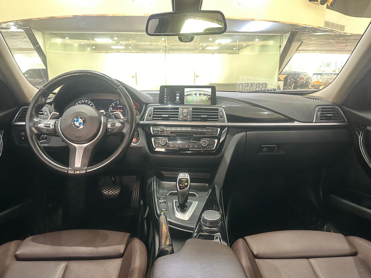 BMW 3 серии 2018 thumb 6