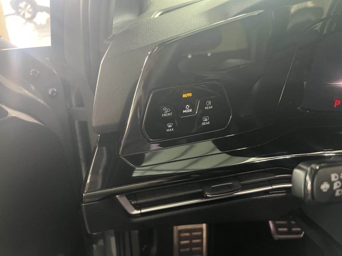 Volkswagen Golf Sportsvan 2023 thumb 7