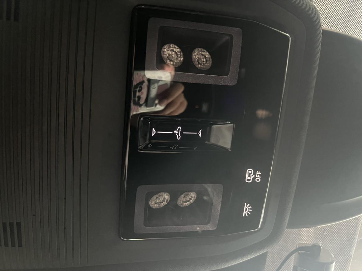 Volkswagen Golf Sportsvan 2023 thumb 8