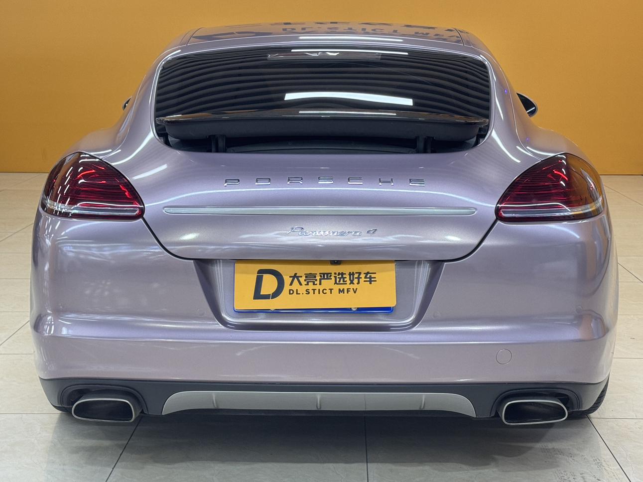 Porsche Panamera 2013 thumb 4