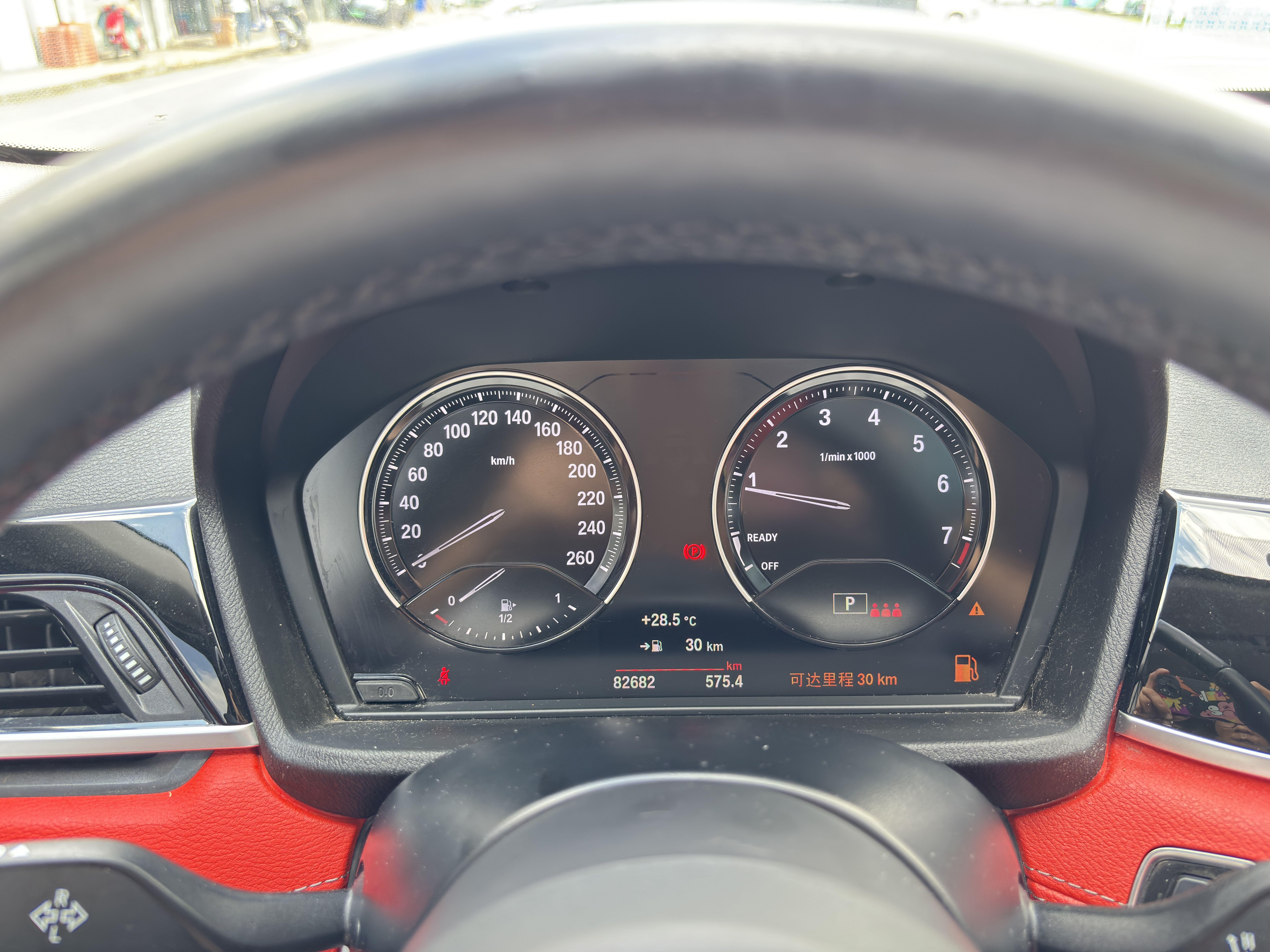 BMW X2 2021 thumb 8