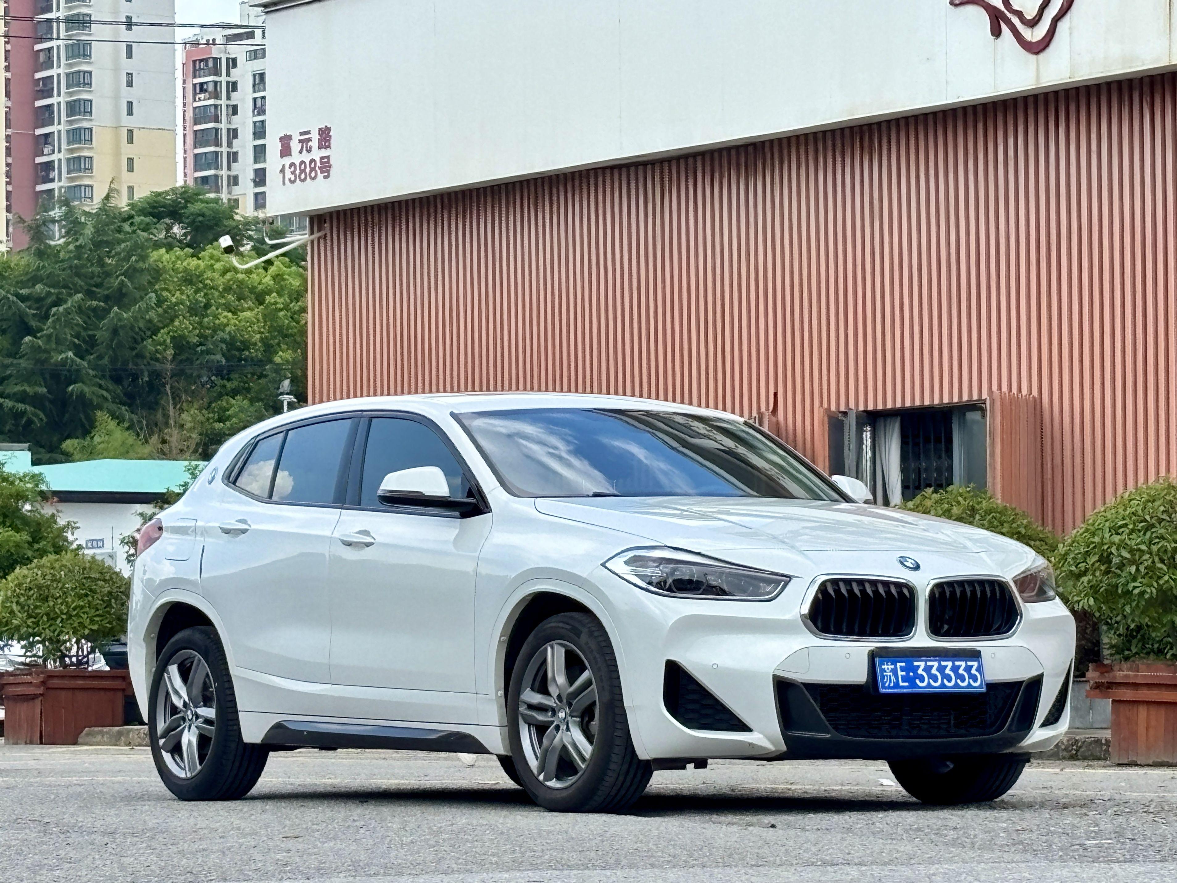 BMW X2 2021 thumb 10