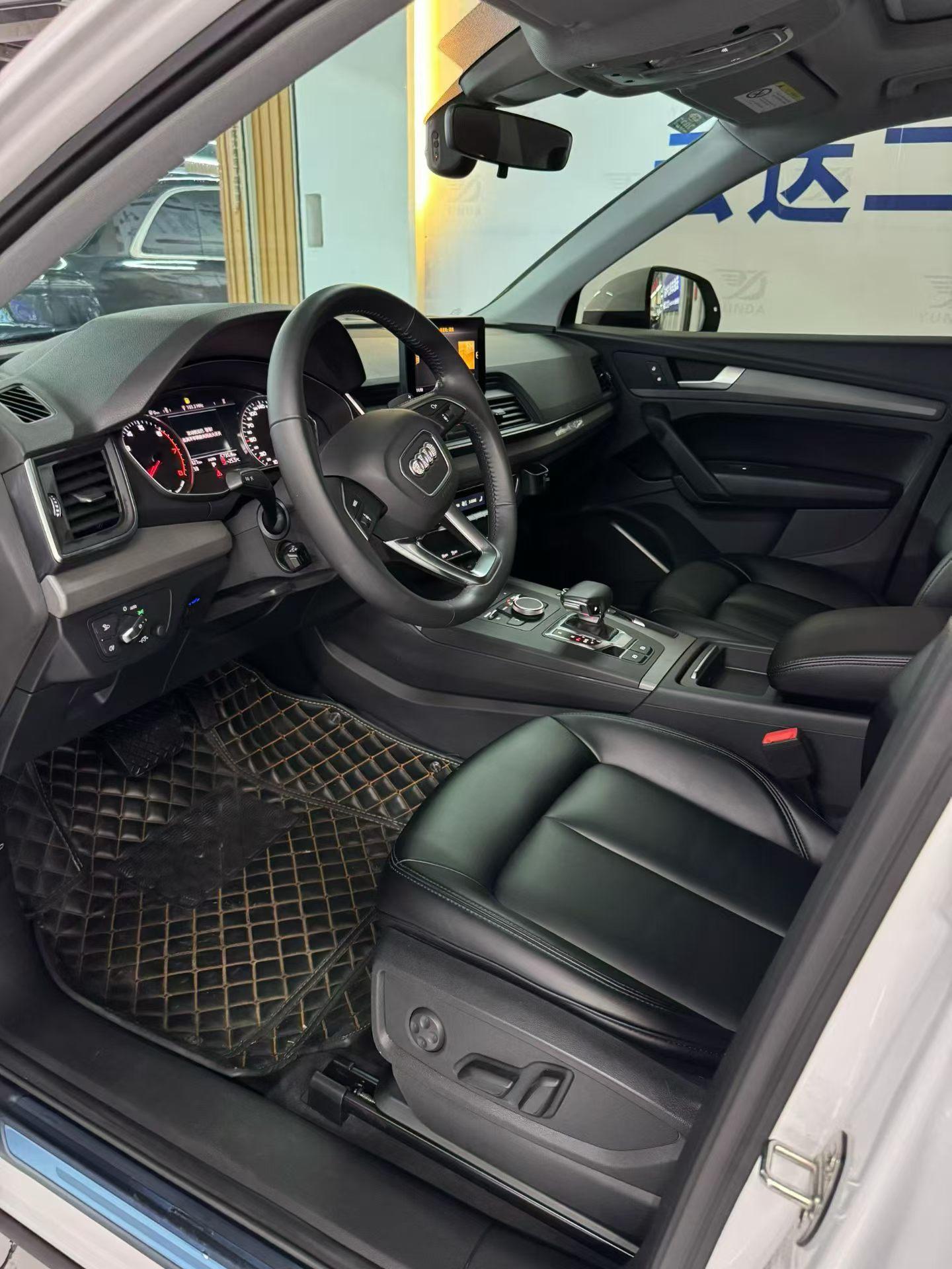 Audi Q5 2018 thumb 7
