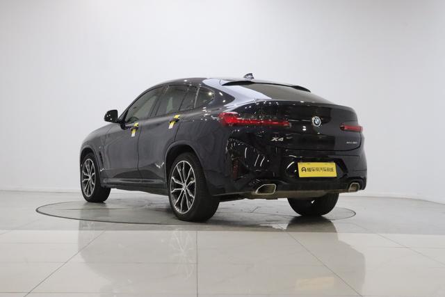 BMW X4 2022 thumb 3