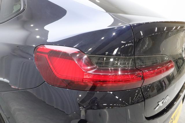 BMW X4 2022 thumb 11