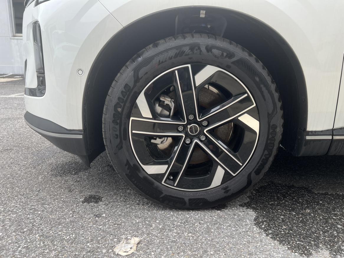 Volvo XC70 2026 thumb 7