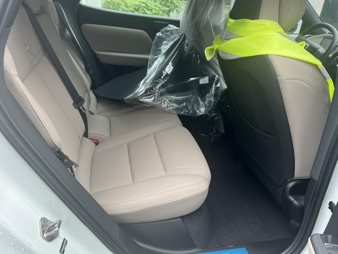Volvo XC70 2026 thumb 9