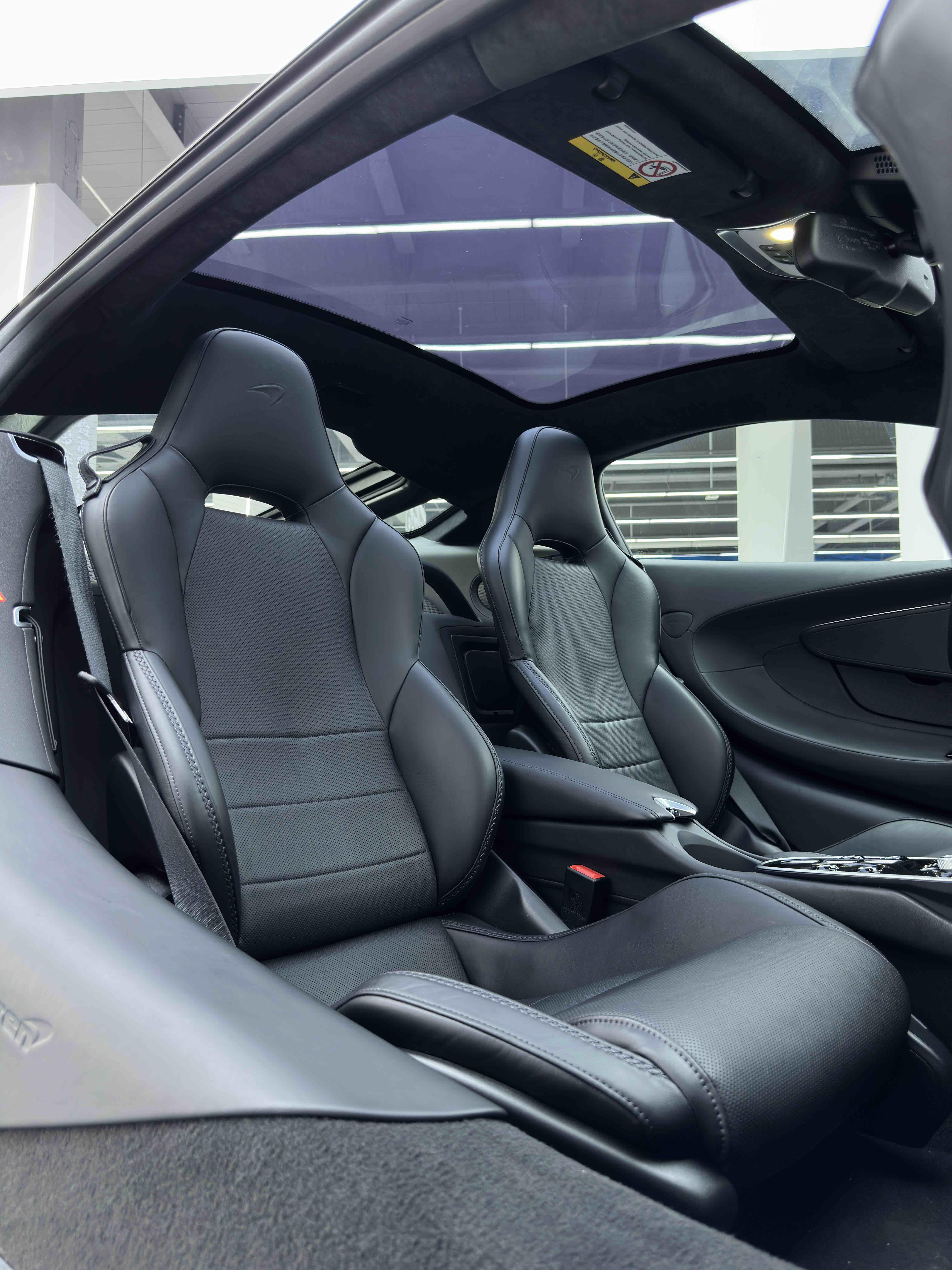 McLaren GT 2023 thumb 12
