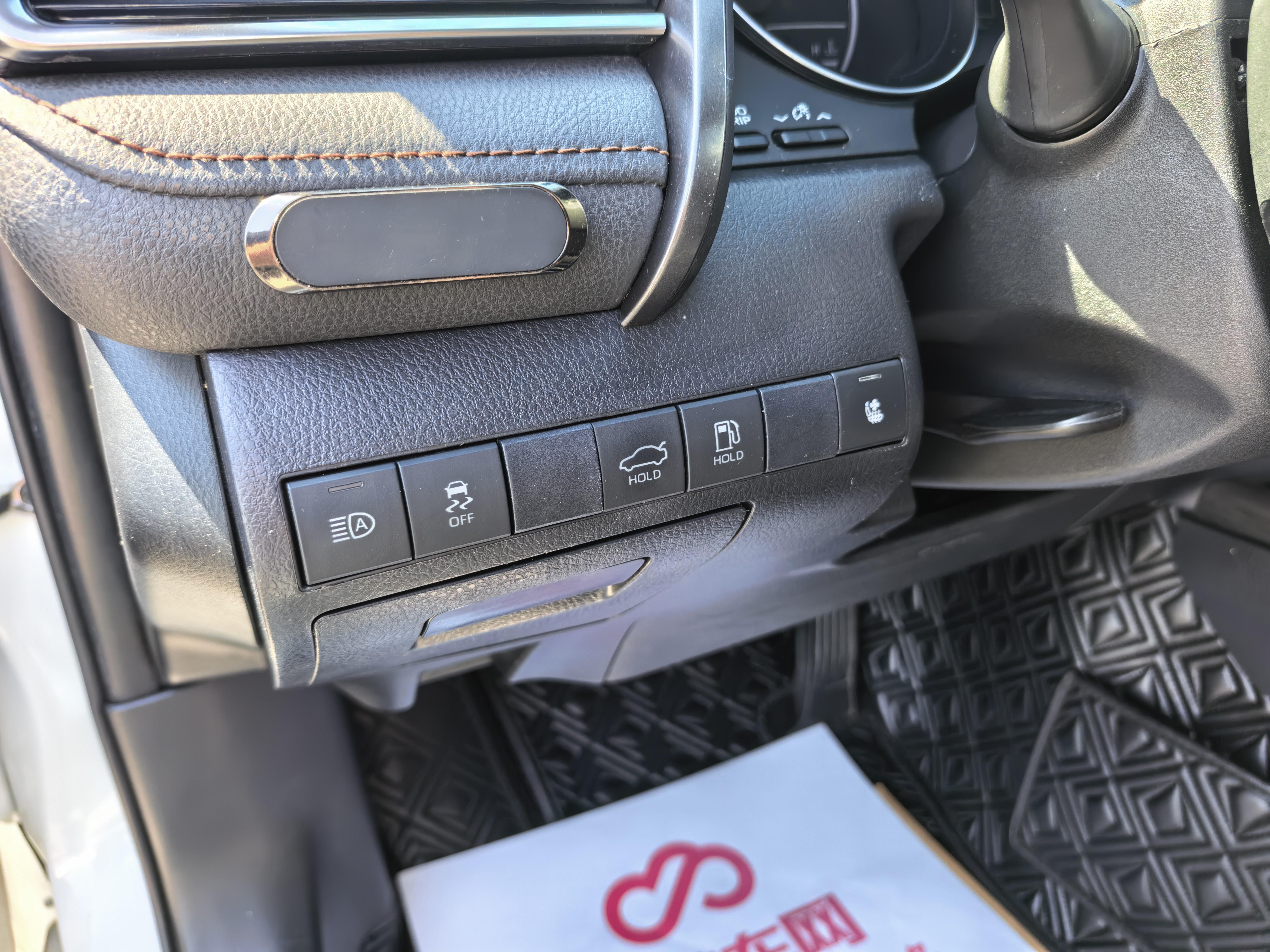 Toyota Camry 2021 thumb 12