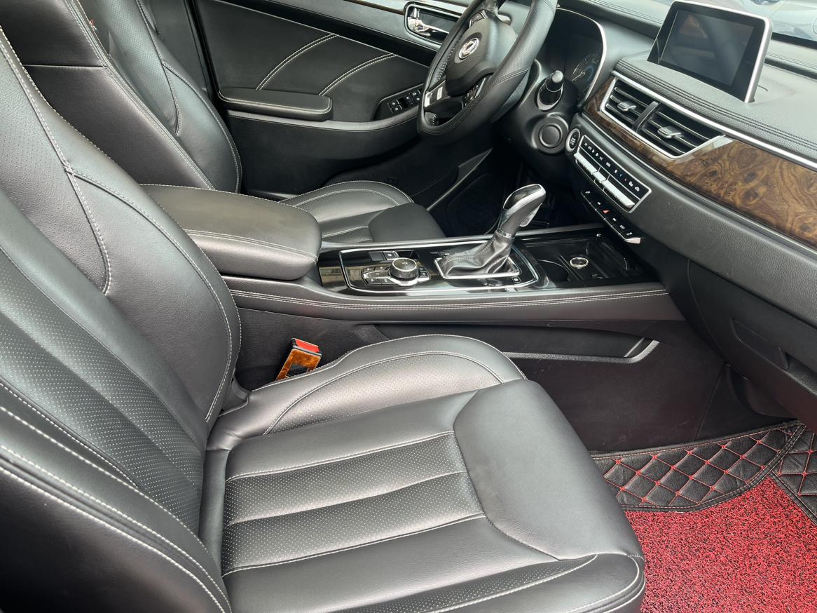 Dongfeng Fengon 580 2016 thumb 6