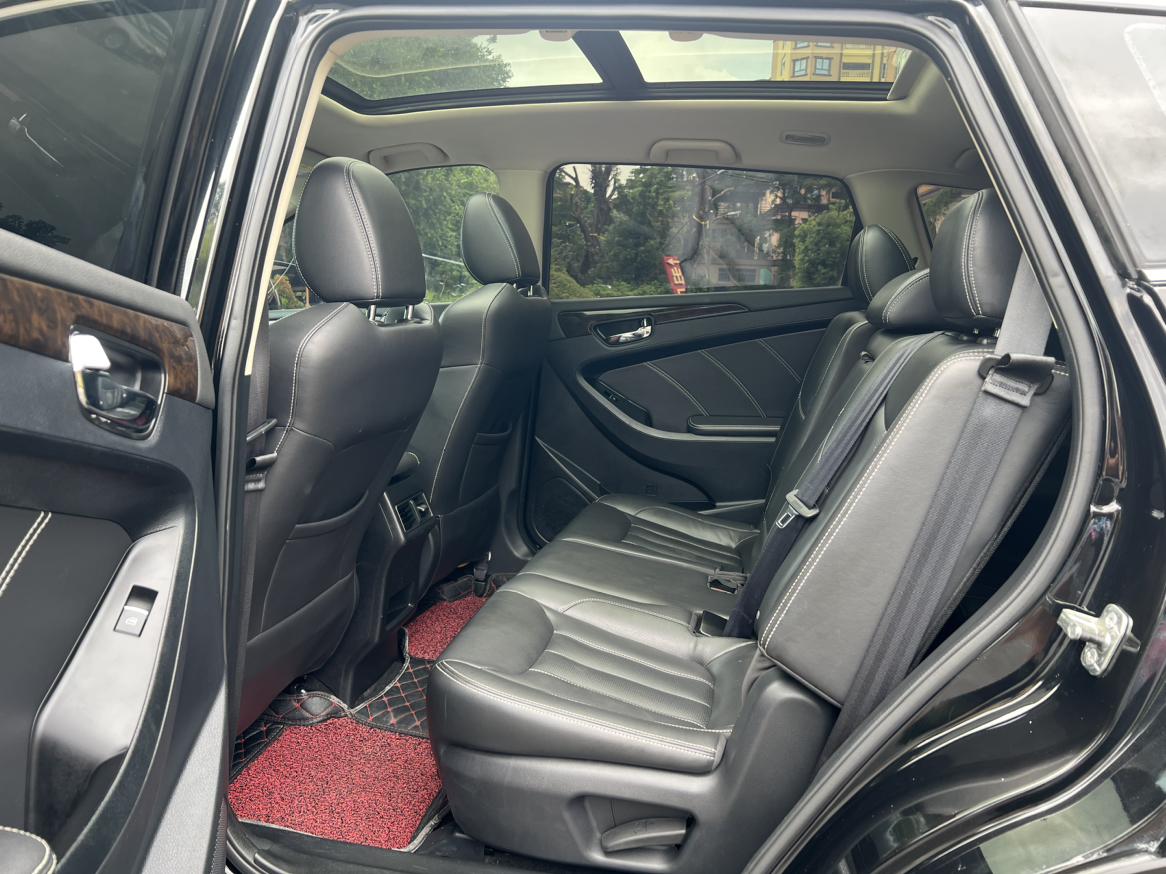 Dongfeng Fengon 580 2016 thumb 11