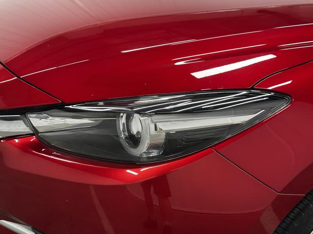 Mazda 3 2017 thumb 10