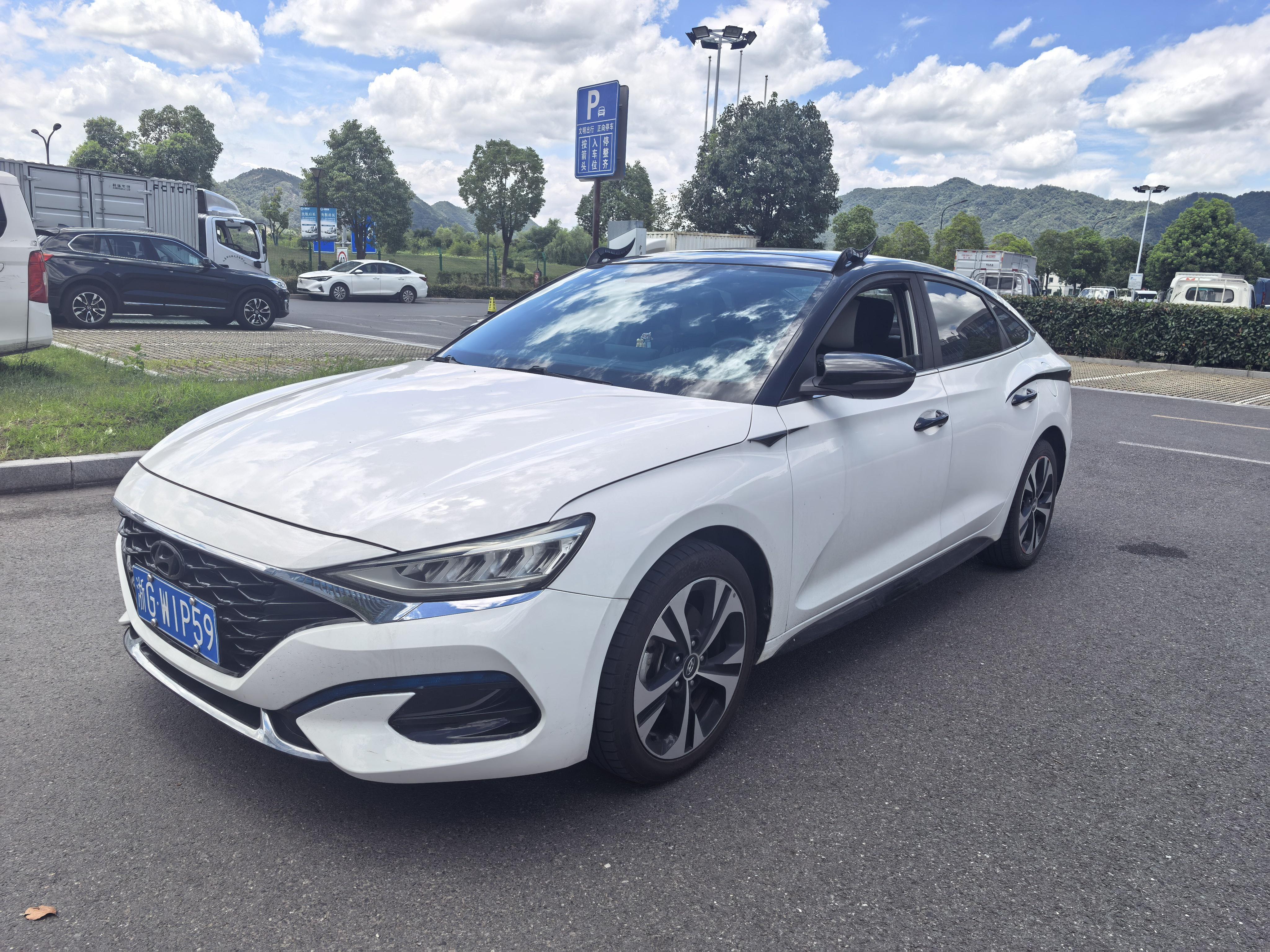 Hyundai Lafesta 2021 thumb 8