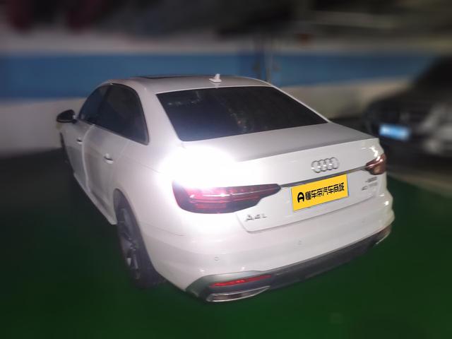 Audi A4 2024 thumb 2