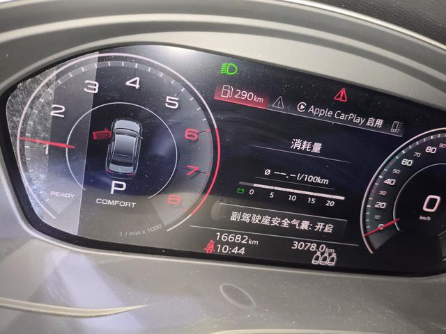 Audi A4 2024 thumb 4