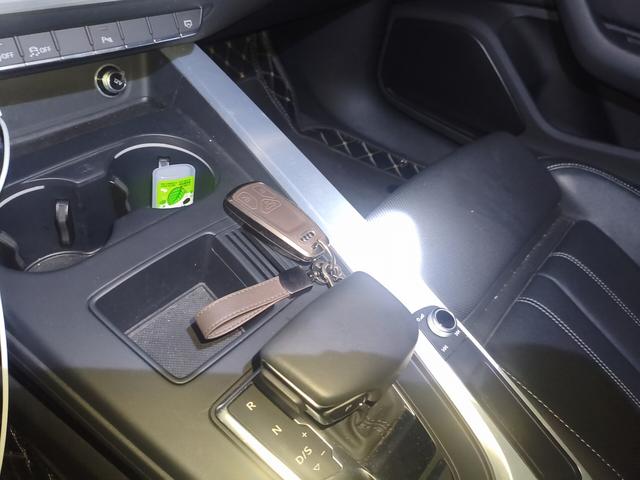 Audi A4 2024 thumb 7