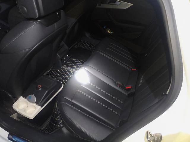 Audi A4 2024 thumb 10