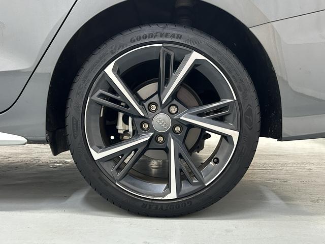 Audi A3 2021 thumb 7
