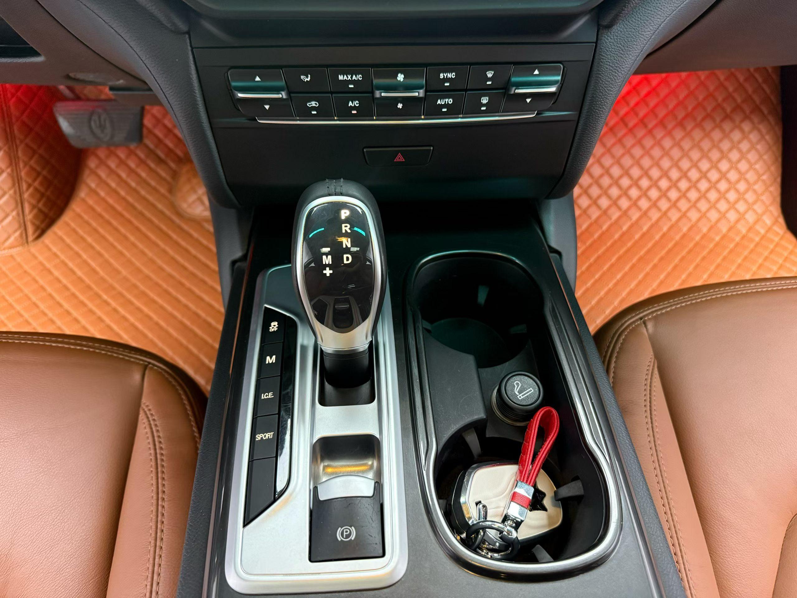 Maserati Ghibli 2014 thumb 6