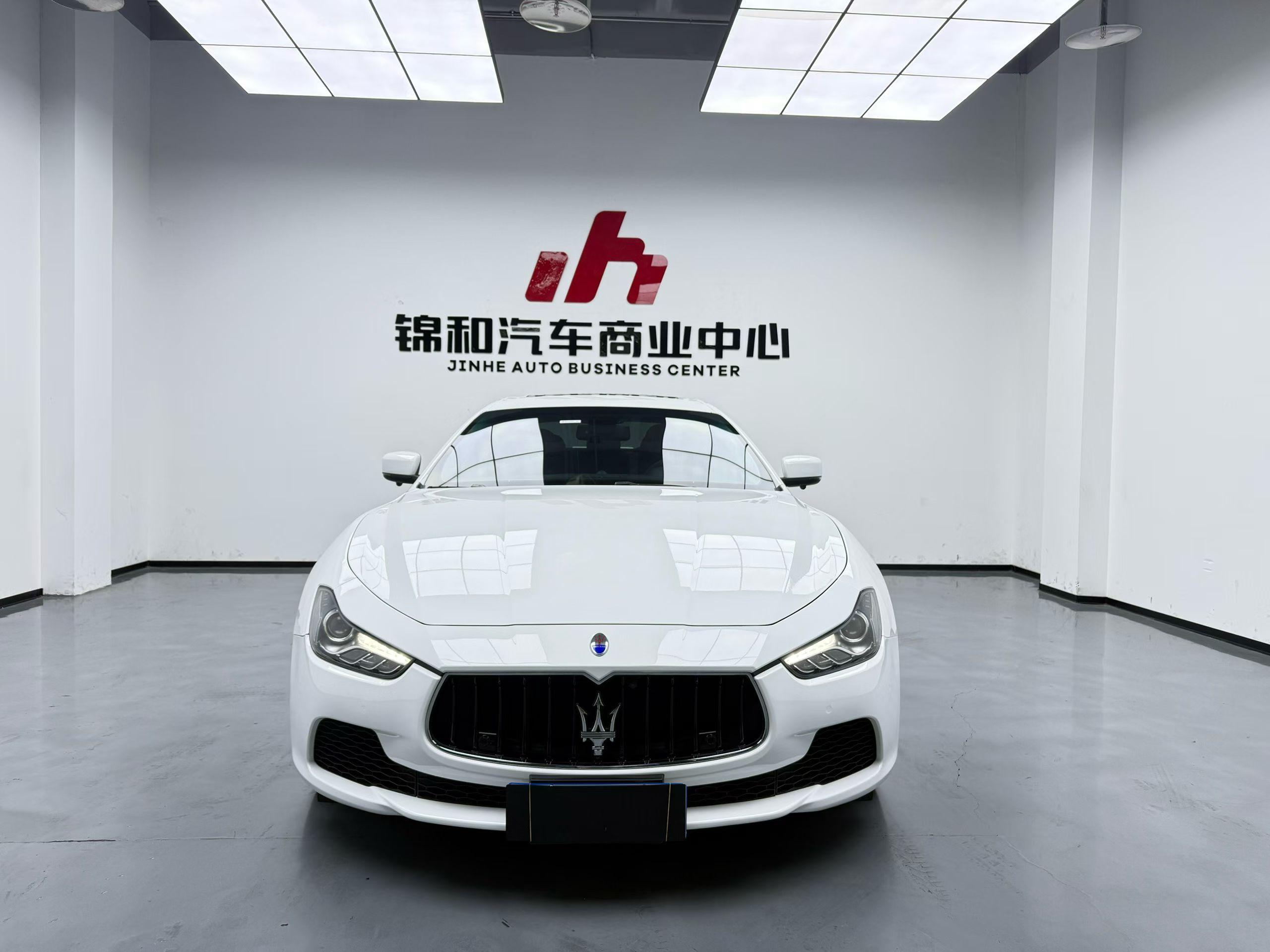 Maserati Ghibli 2014 thumb 10