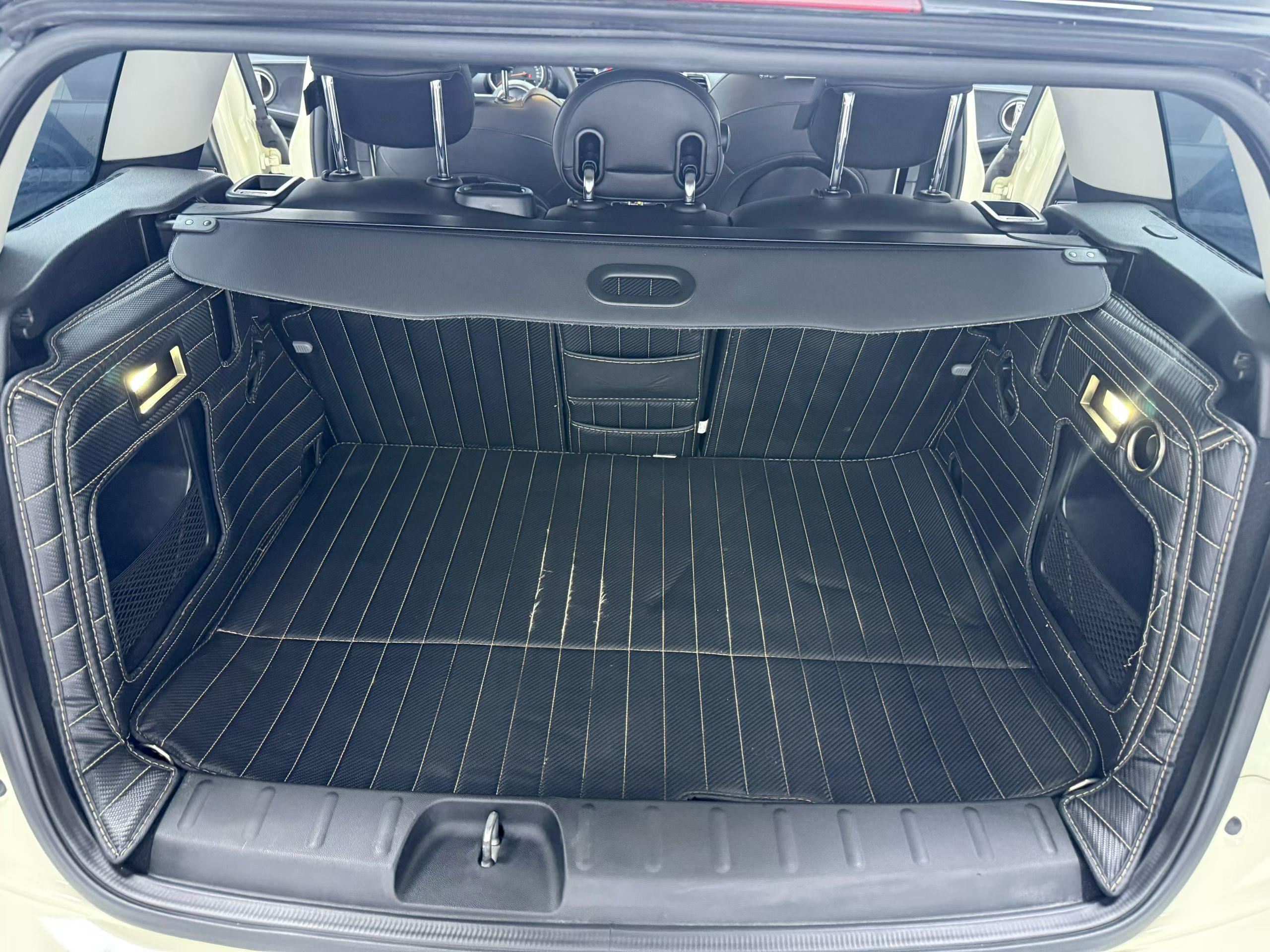 Mini Clubman 2019 thumb 8