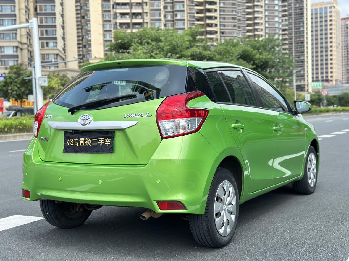 Toyota Yaris 2015 thumb 5