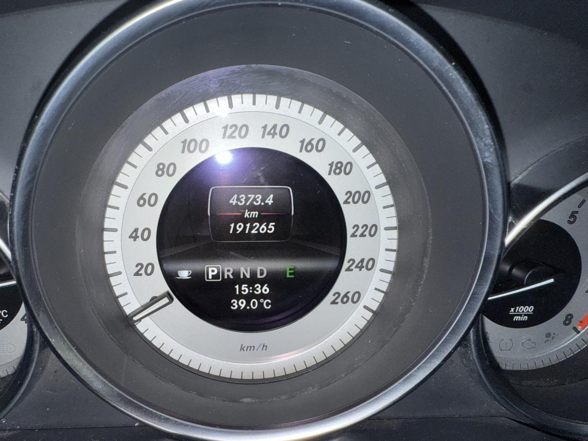 Mercedes-Benz C-Класс 2011 thumb 7