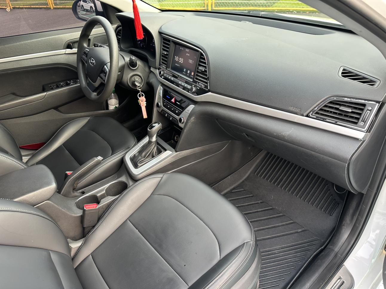 Hyundai Elantra 2016 thumb 4