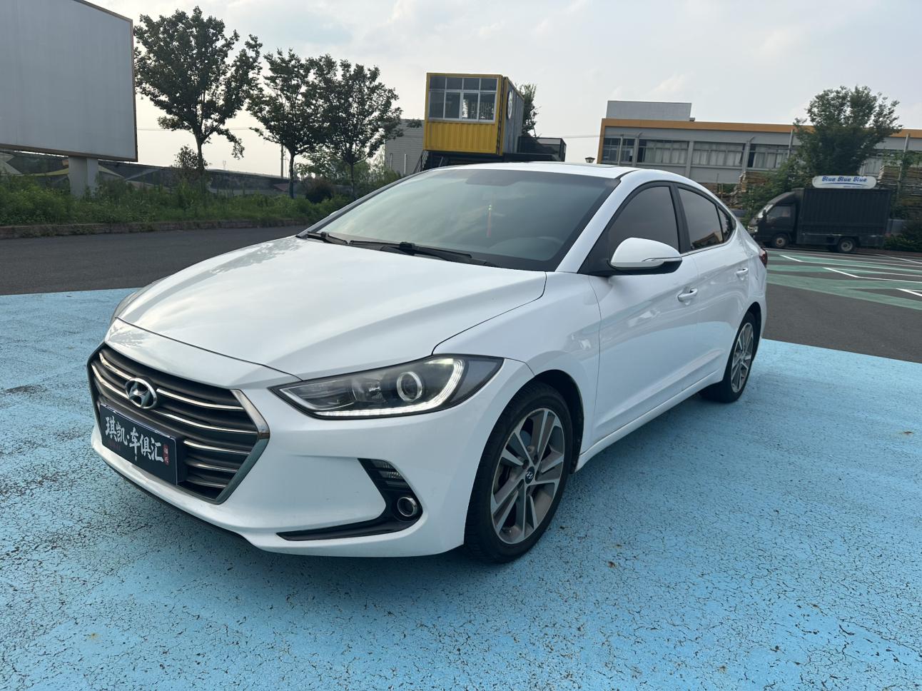 Hyundai Elantra 2016 thumb 8
